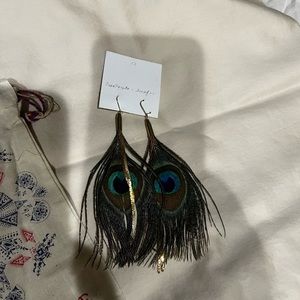NWT Free People peacock earrings w gold chain detail